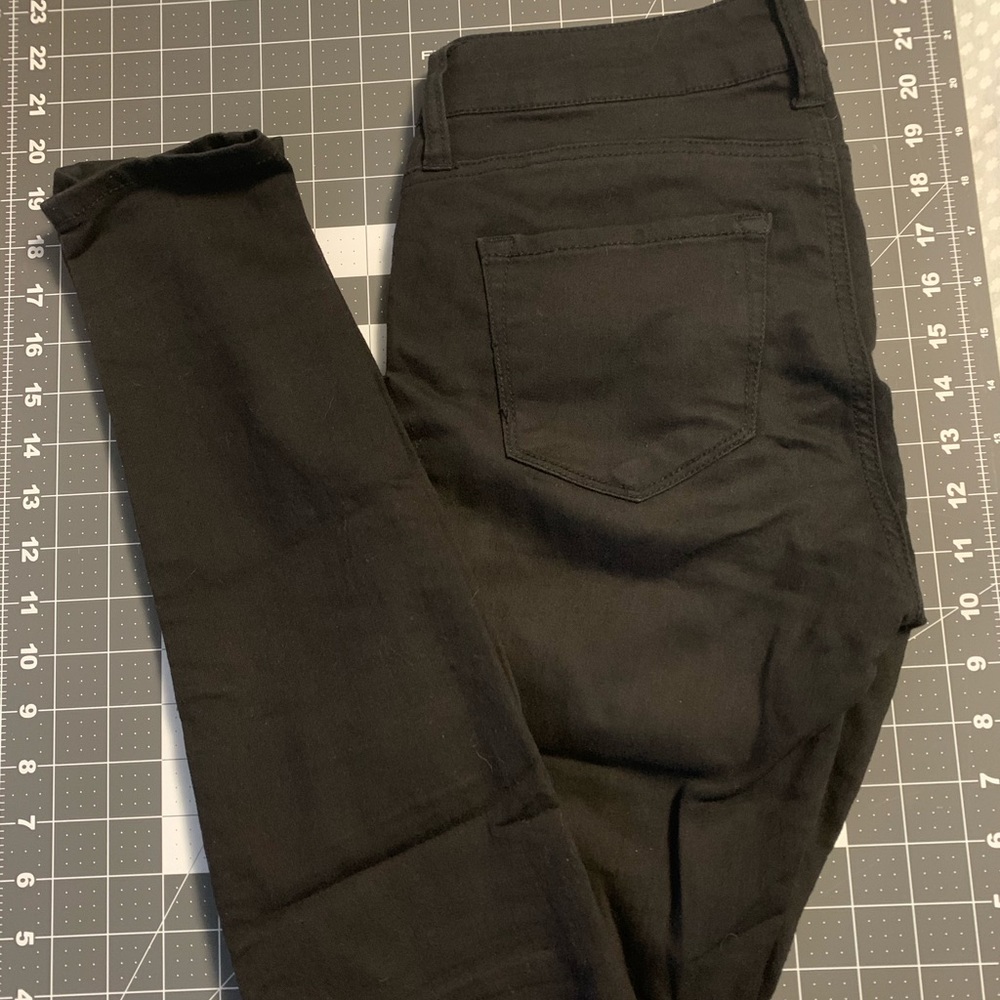STS Blue ‘Piper’ Black Skinny Jeans Size 28 $70
